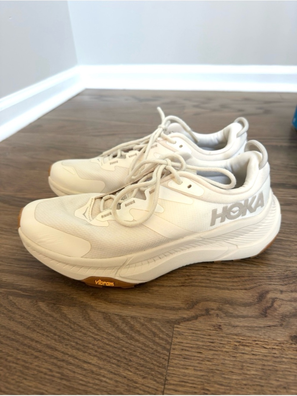 Hoka Transport